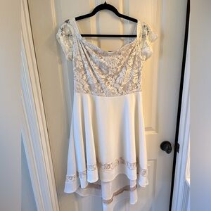 Off-the-Shoulder Semiformal Lace Dress